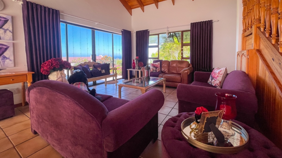 5 Bedroom Property for Sale in Glentana Western Cape